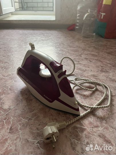 Утюг scarlett