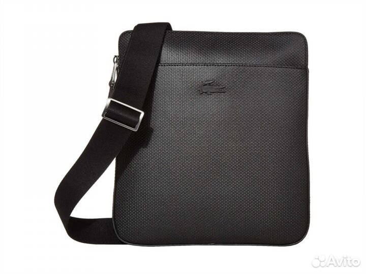 Lacostechantaco Flat Crossover