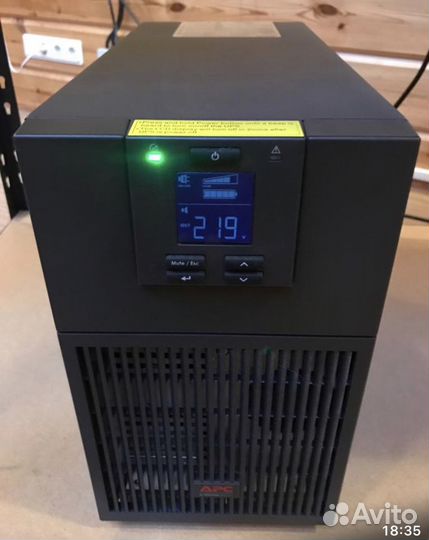 Ибп APC Easy -UPS Online srv3ki