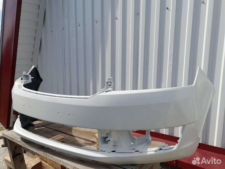 Бампер передний skoda rapid