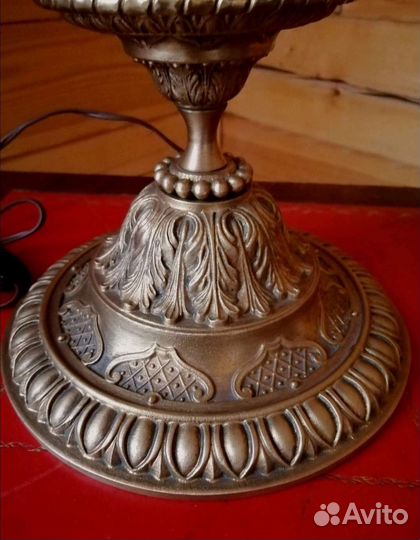 Винтажная настольная лампа