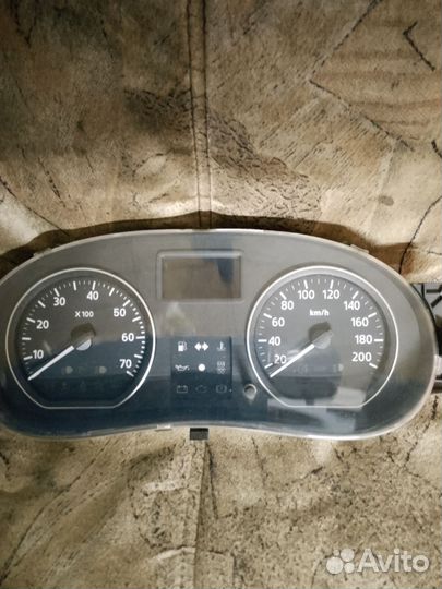Щиток приборов renault logan 1