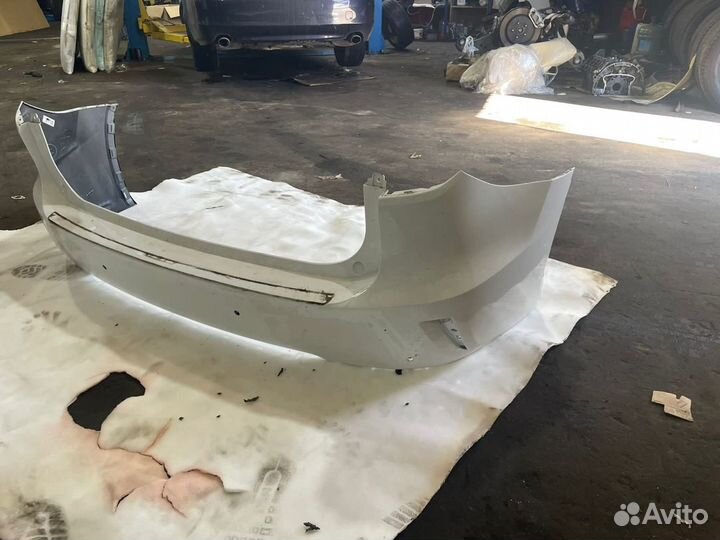Задний бампер лексус rx 350,оригинал