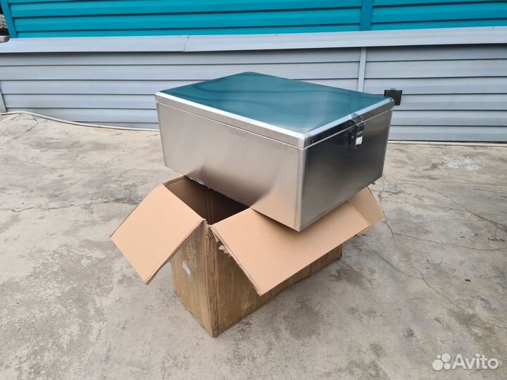 Инструментальный ящик для грузовиков