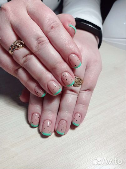 Маникюр/педикюр/гель лак