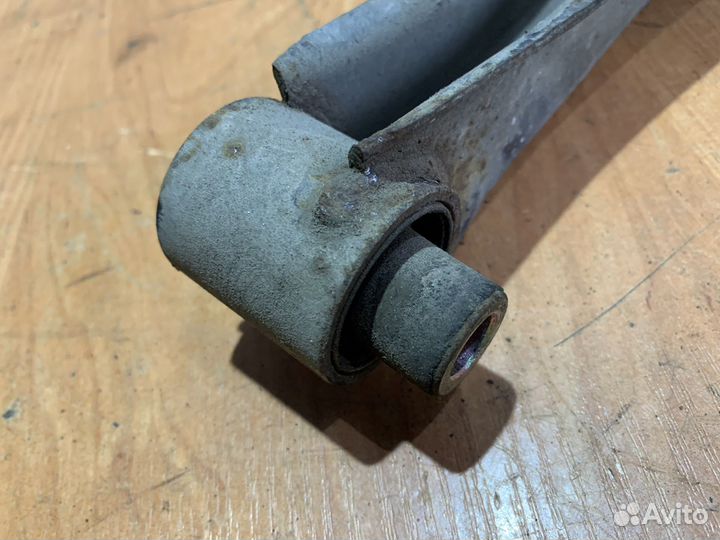 Задние поперечные рычаги Bmw e36