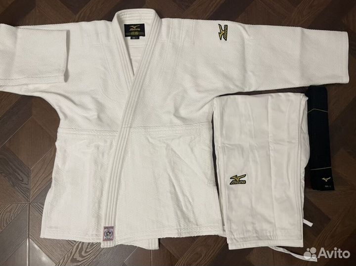 Кимоно для дзюдо mizuno CN