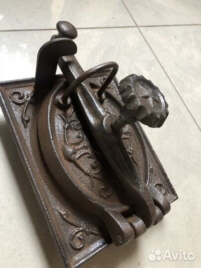 Задвижка чугунная