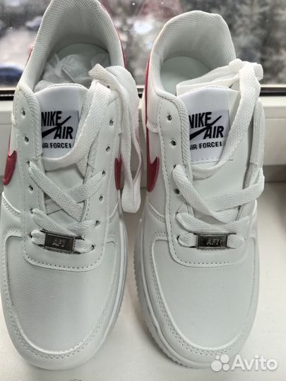 Кроссовки зимние женские новые