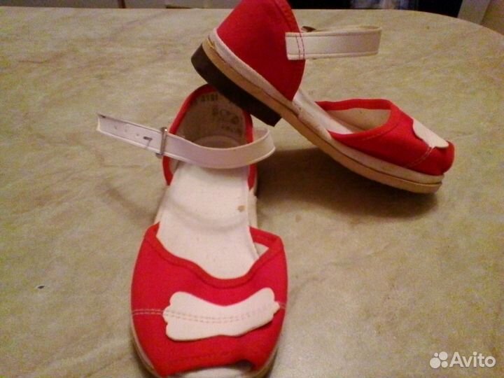 Сандали размер 26
