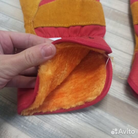 Перчатки рабочие спилковые