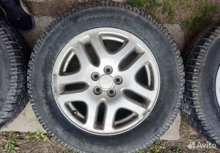 Диски с зимней резиной