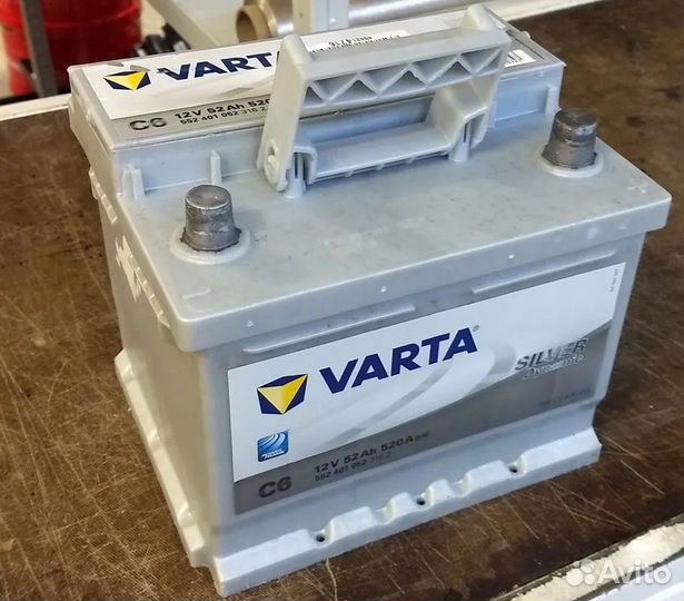 Аккумулятор varta 52 Ач новый