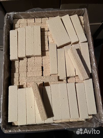 Вафли 9 кг. Овсянное 9 кг, печенье 5.5 кг