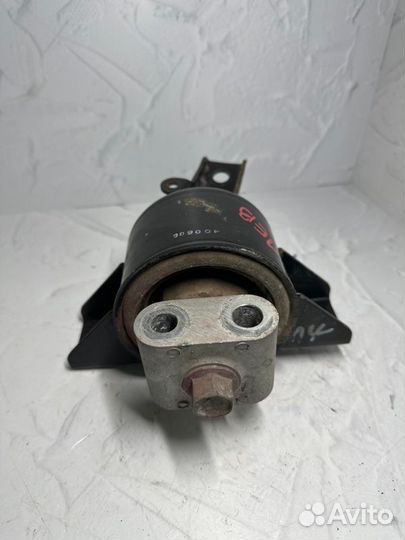 Подушка двигателя левая Chevrolet Aveo T250 F14D4