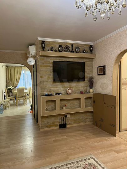 3-к. квартира, 107 м², 16/19 эт.