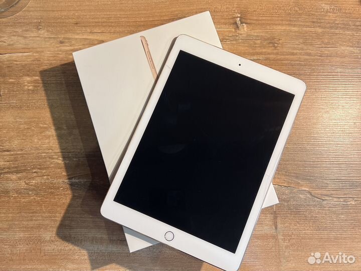 iPad pro 9.7 / A1674/2016