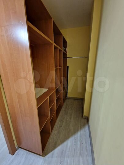2-к. квартира, 64 м², 6/9 эт.