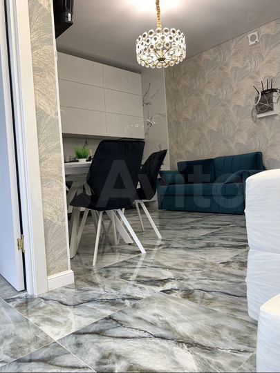 1-к. апартаменты, 45 м², 3/8 эт.