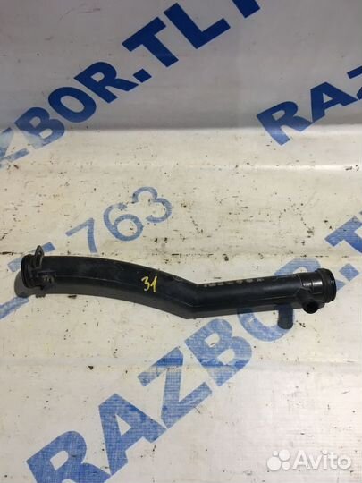 Трубка системы охлаждения skoda octavia A5 1.4 ат