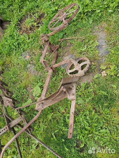 Конный плуг старинный СССР