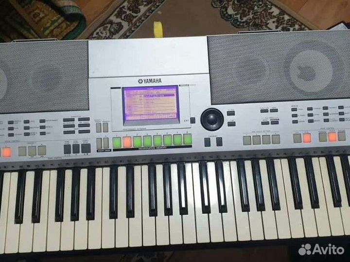 Синтезатор yamaha psr s500