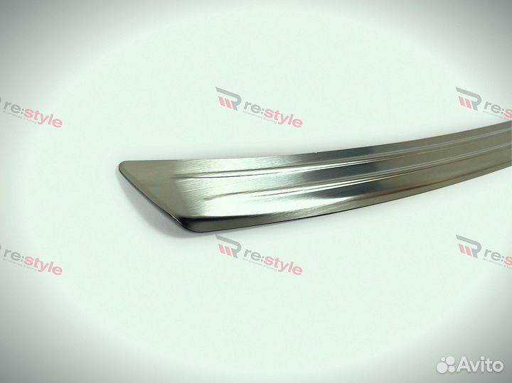 Накладка заднего бампера Camry 50 Хром