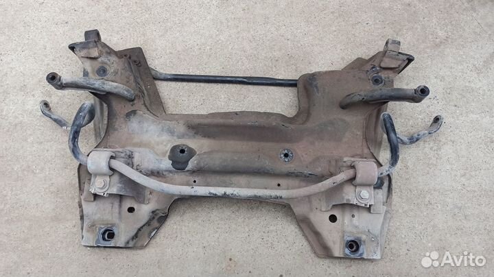 Подрамник Балка передней подвески Пежо 207