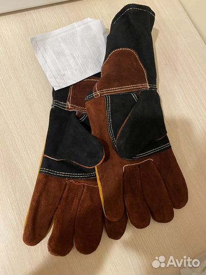 Перчатки спилковые новые (краги)