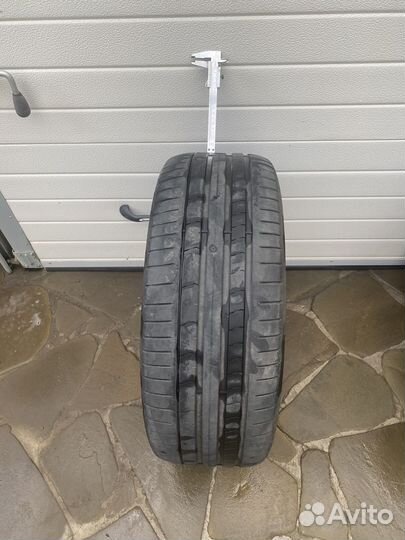 Pirelli P Zero 245/40 R20 и 275/35 R20