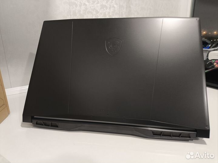 Msi Katana 17 RTX4060 (8Gb), I5-12450H как новый