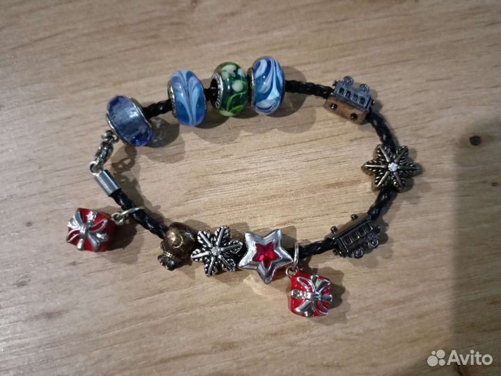 Браслет с шармами (всё что на фото)