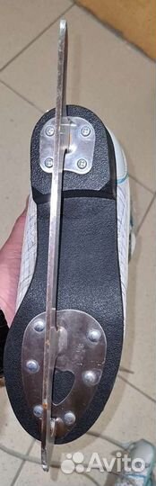 Женские фигурные коньки