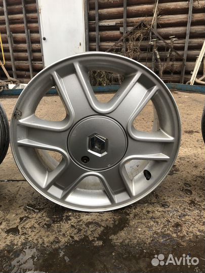 Диски 4 на 100 r 15 с колпаками