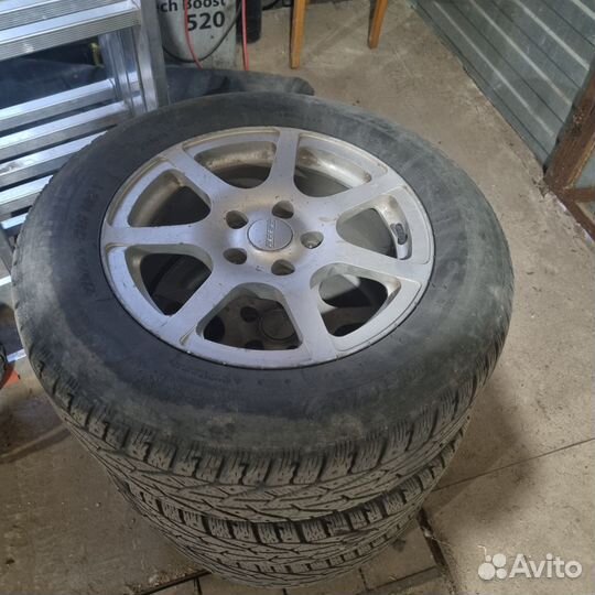 Диски с шинами