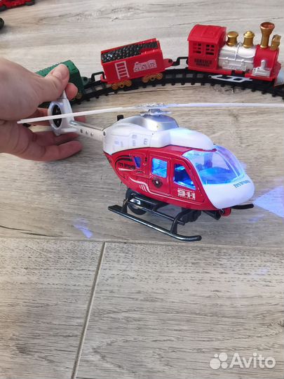 Железная дорога и вертолёт