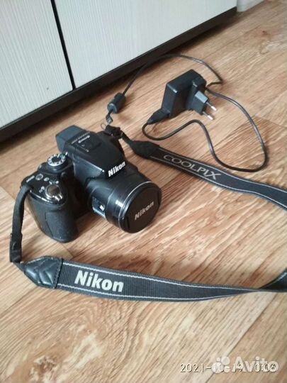 Зеркальный фотоаппарат nikon