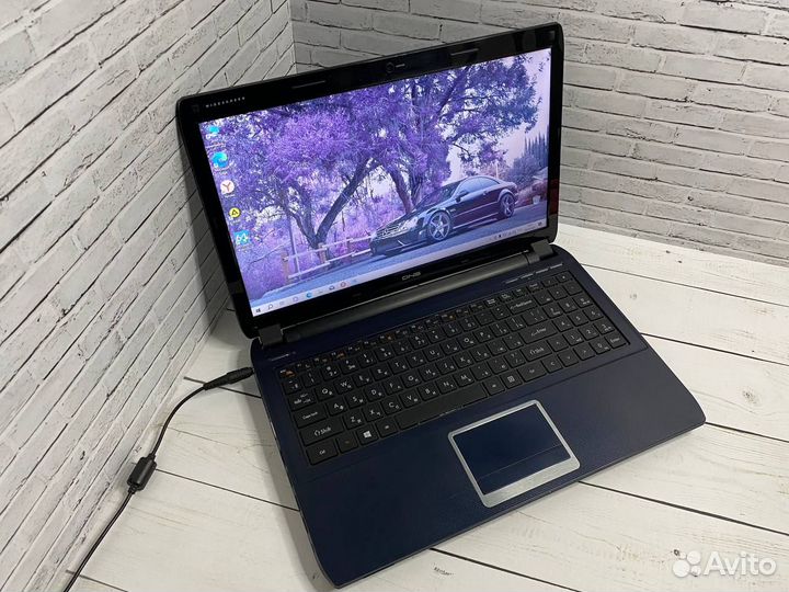 Игровой ноутбук DNS i7/12Gb/2видеокарты/SSD+HDD