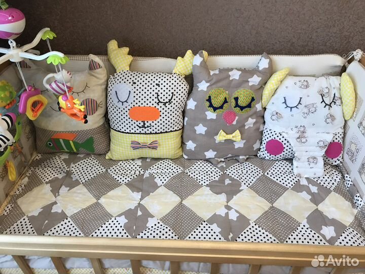 Бортики в детскую кроватку новые