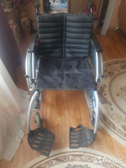 Инвалидная коляска