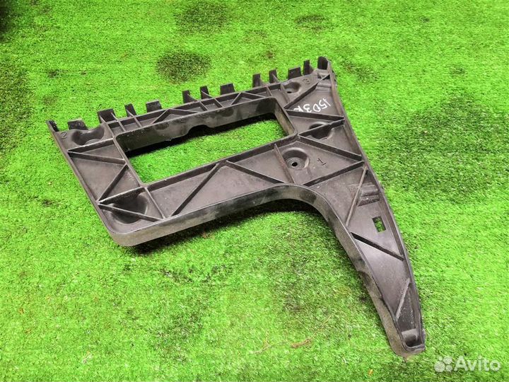 Направляющая заднего бампера правая Audi A5 /S5 C