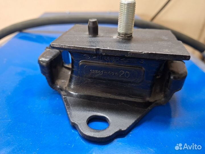 Подушка двс 1 kzt Хайс