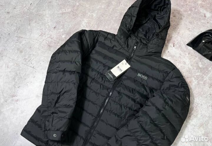 Куртки Boss стильные