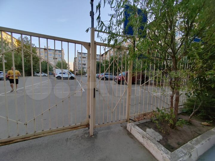 Машиноместо, 14 м²