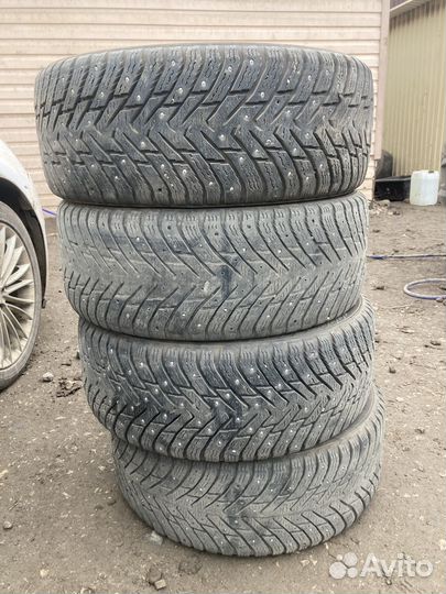 Nokian Tyres Hakkapeliitta 8 235/45 R17