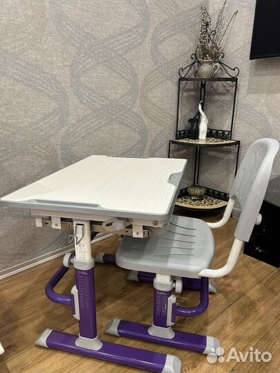 Растущая парта и стул Cubby