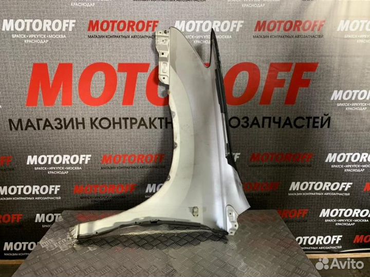Крыло правое Тойота Харриер MCU30 темное 03- А07