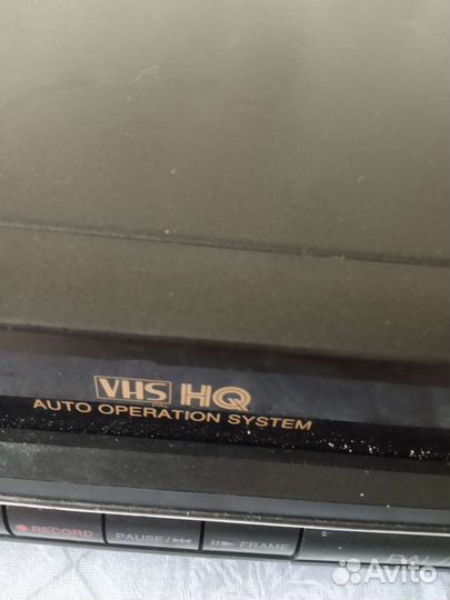 Видеомагнитофон shivaki.б