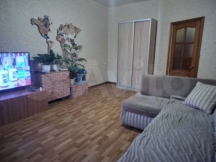 3-к. квартира, 83,8 м², 2/4 эт.