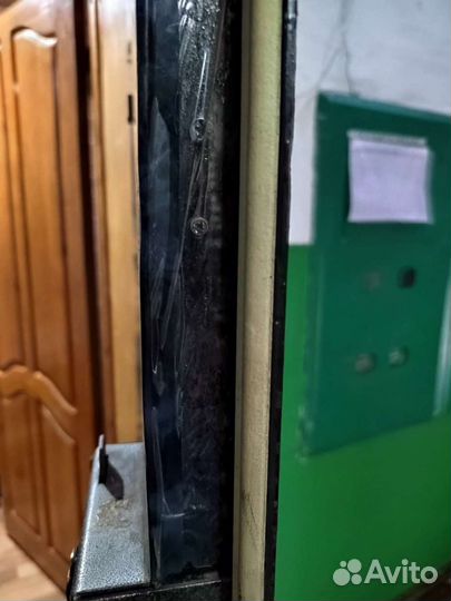 Дверь входная металлическая